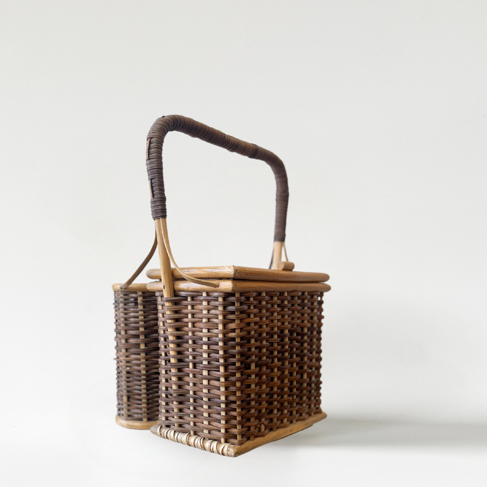 Vintage Wine Caddy Picnic Basket