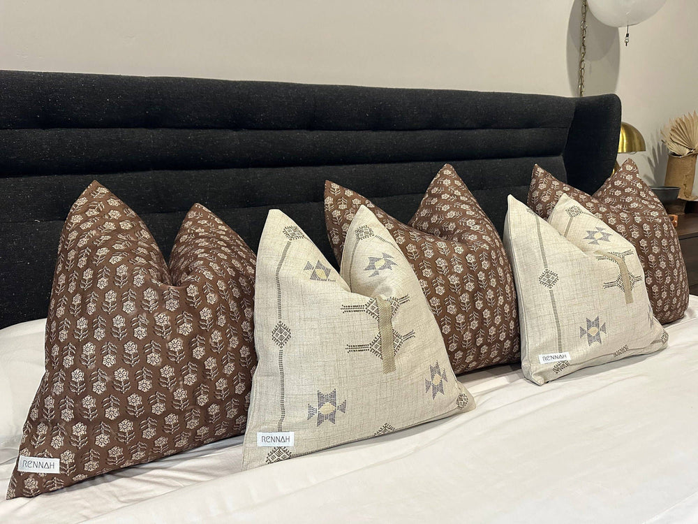 Roux Pillow Cover